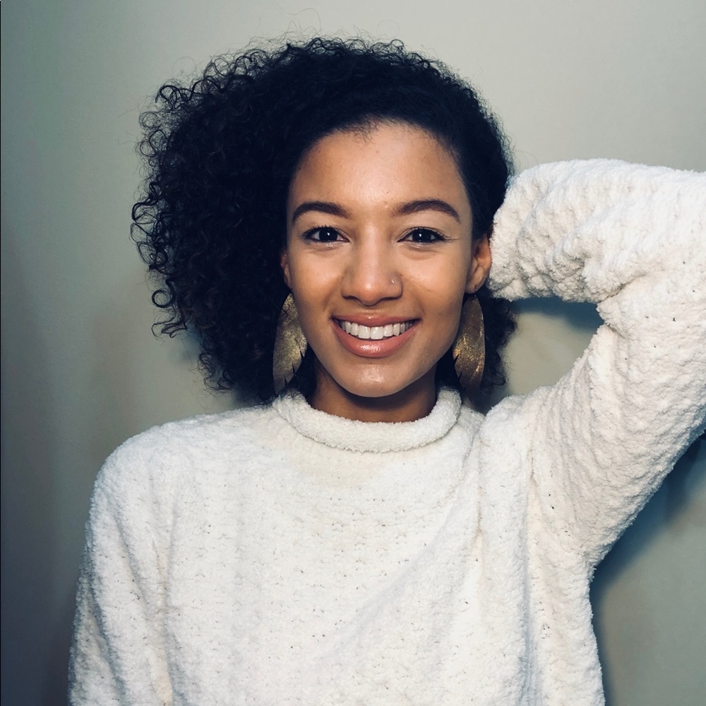 Meet your Posher, Tova